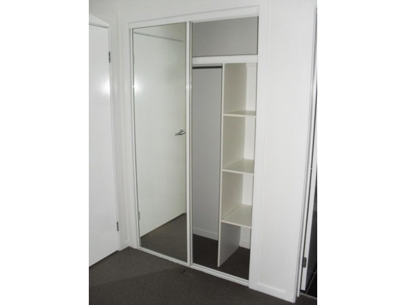 17/15 Lloyd St, Southport QLD 4215