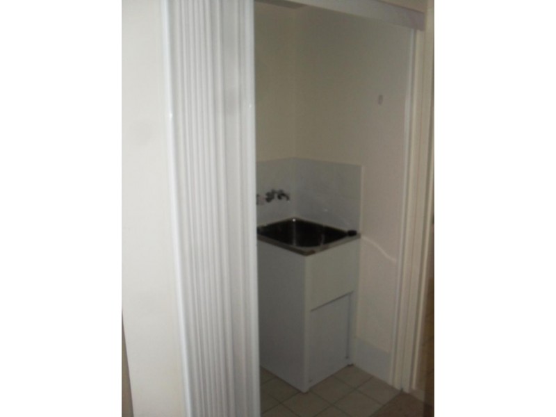 6/4-6 Proud  St, Labrador QLD 4215