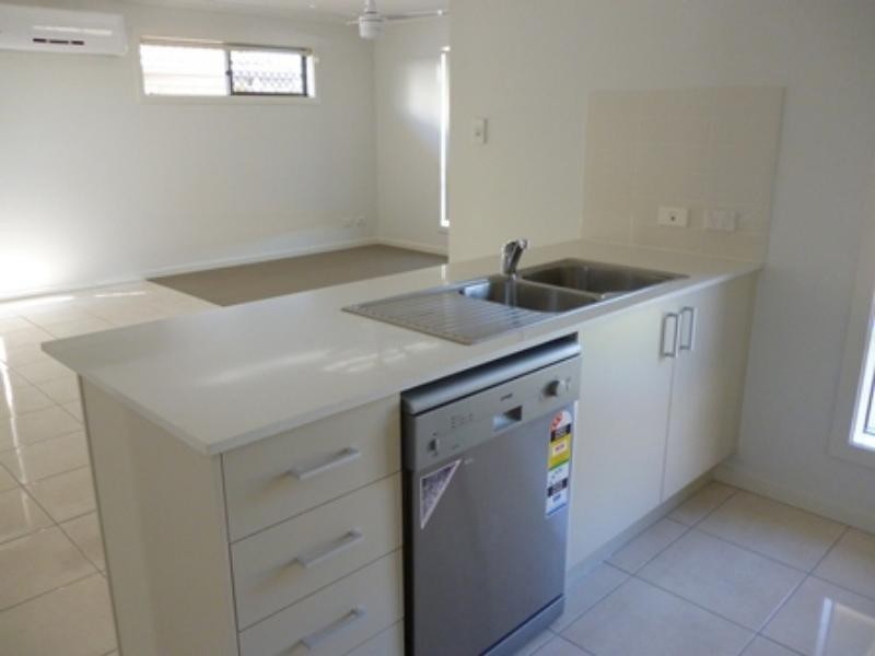 41 Huntley Cres, Redbank Plains QLD 4301
