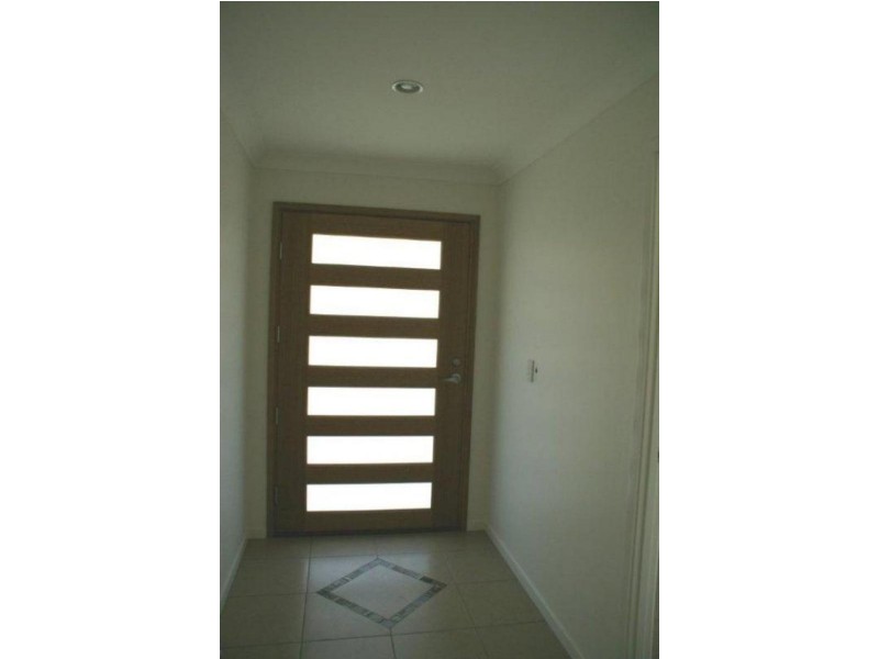 17 Bellflower Cres, Mount Cotton QLD 4165