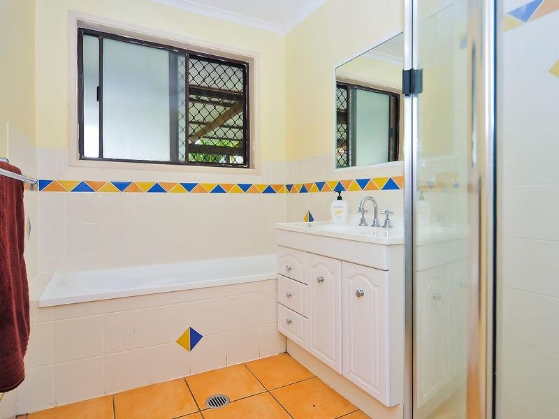 31 Lorraine St, Camira QLD 4300