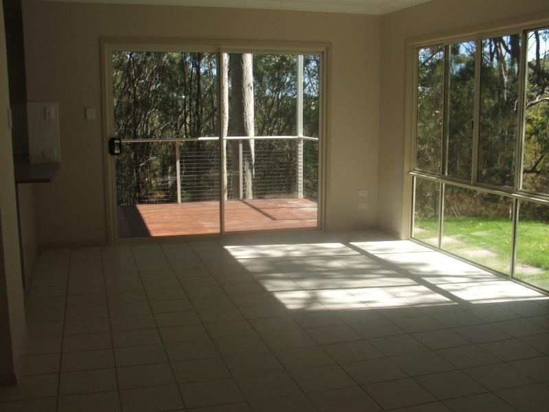 104 Leo Lindo Dr, Shailer Park QLD 4128