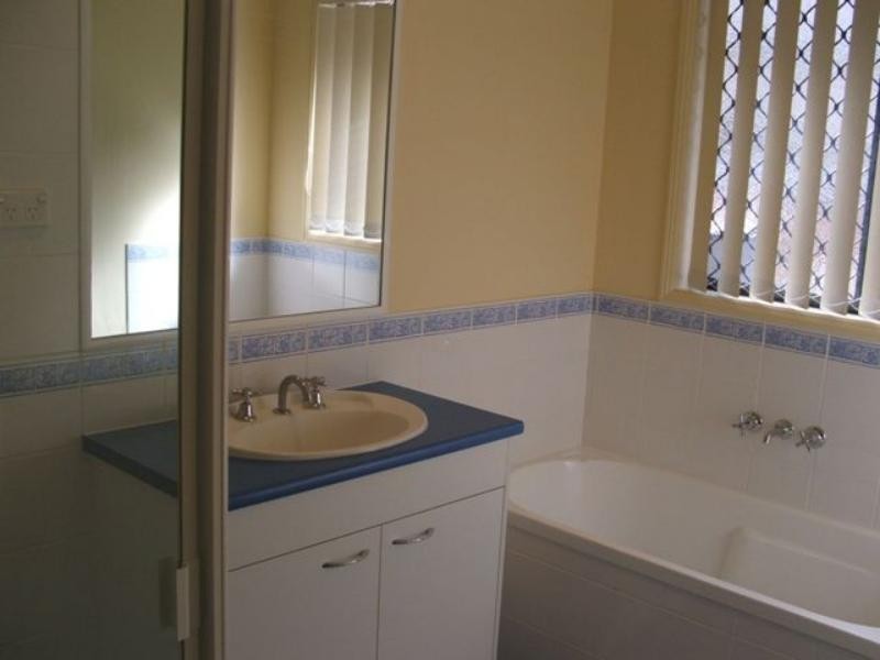 8 Glencoe Ct, Underwood QLD 4119