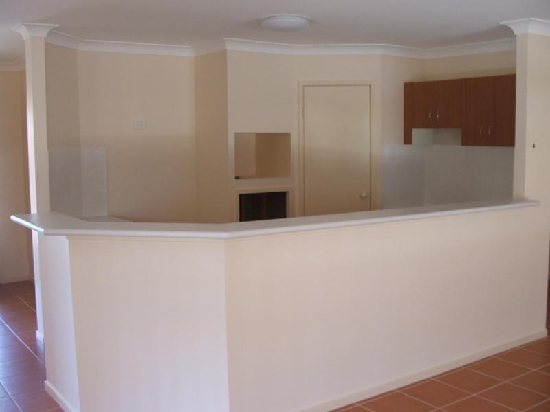 3 Buddy Holly Cl, Parkwood QLD 4214