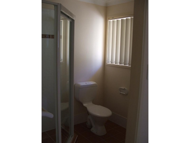 3 Buddy Holly Cl, Parkwood QLD 4214
