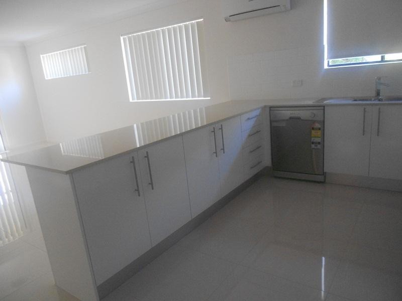 8/81 Koala Rd, Moorooka QLD 4105