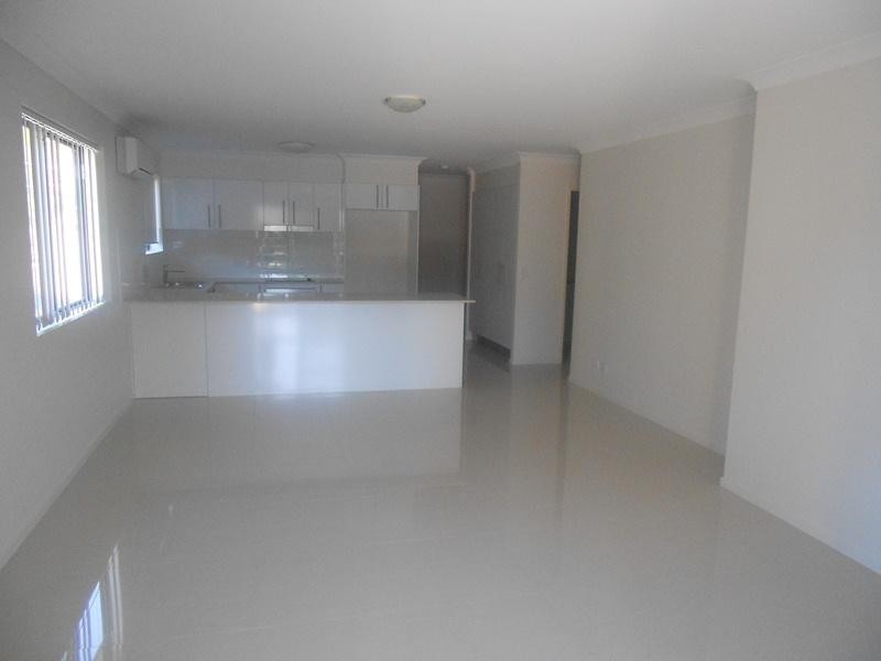 8/81 Koala Rd, Moorooka QLD 4105