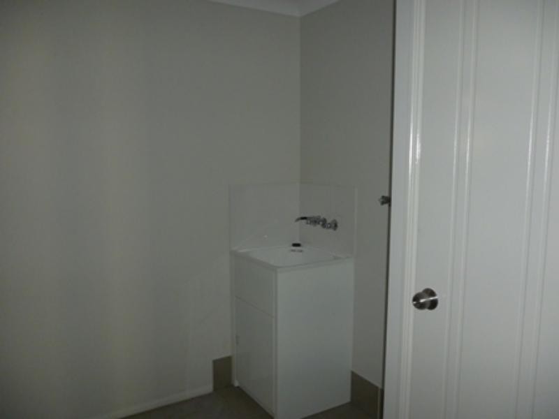 77 Huntley Cres, Redbank Plains QLD 4301