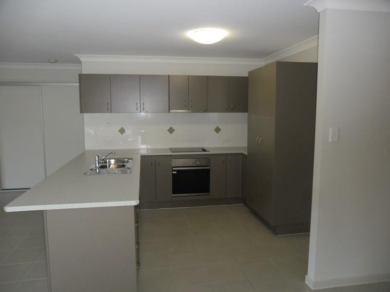 8 Bellflower Cres, Mount Cotton QLD 4165