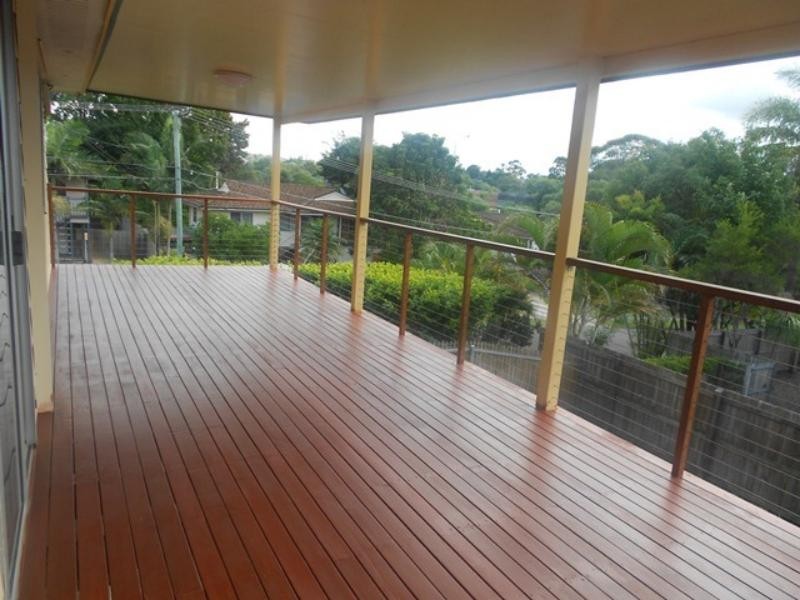 27 Karoonda Cres, Rochedale South QLD 4123