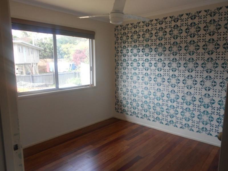 27 Karoonda Cres, Rochedale South QLD 4123