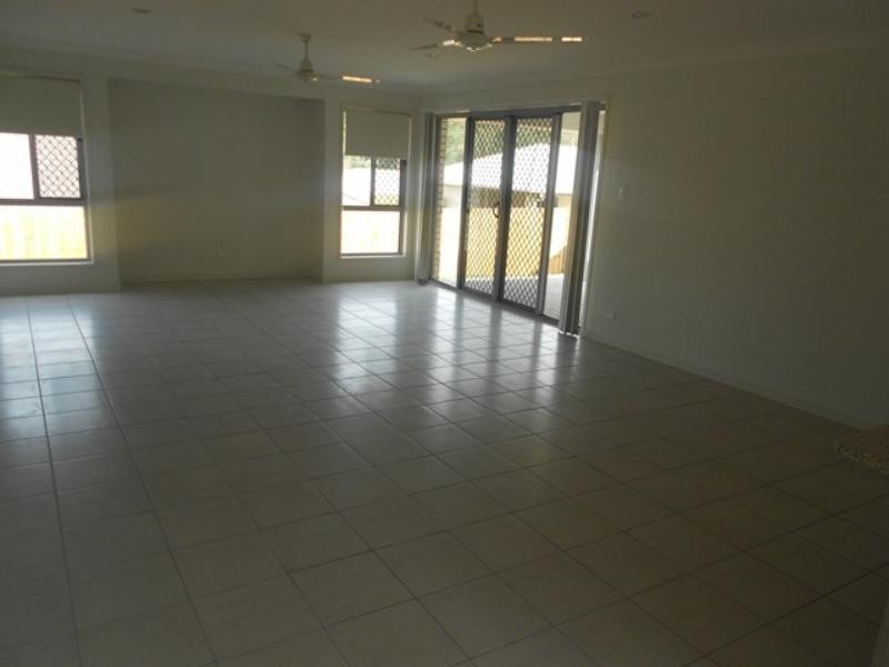 23 Bellflower Cres, Mount Cotton QLD 4165