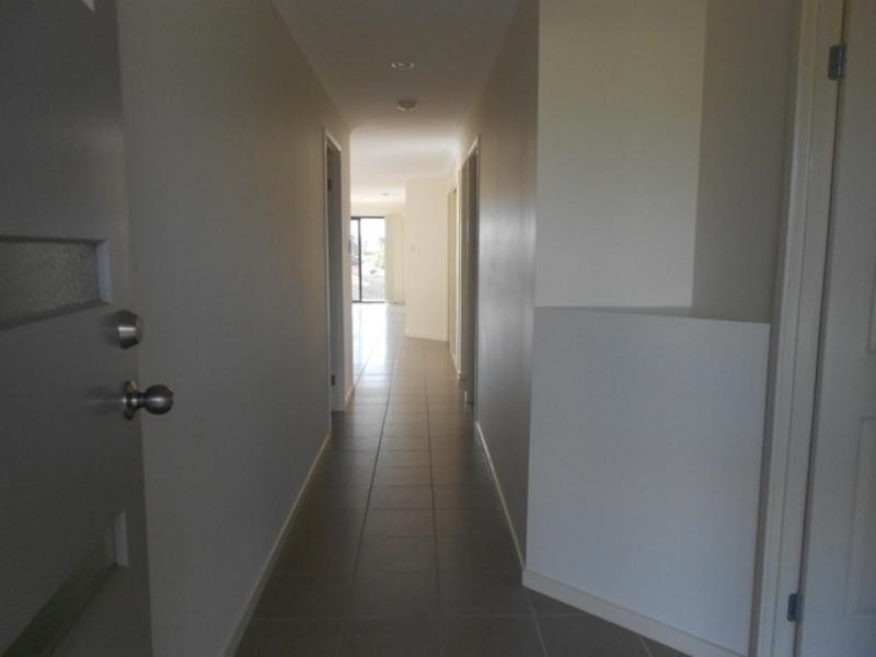 149 Alawoona St, Redbank Plains QLD 4301