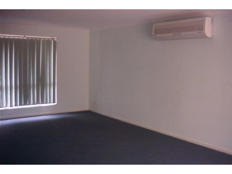 42 Mt D’Aguilar Cres, Algester QLD 4115