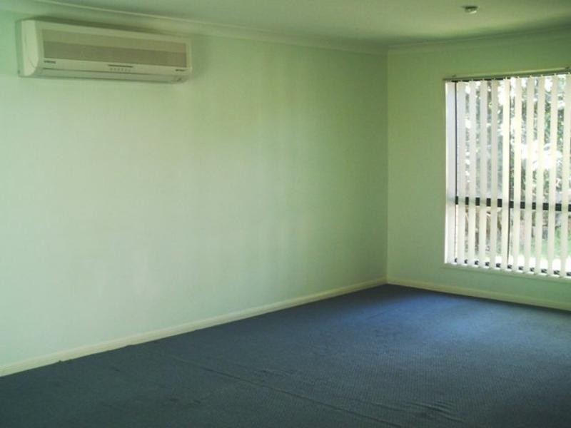 42 Mt D’Aguilar Cres, Algester QLD 4115