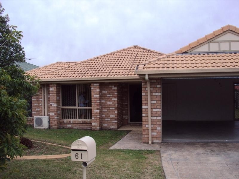 61 Watarrka  Dr, Parkinson QLD 4115