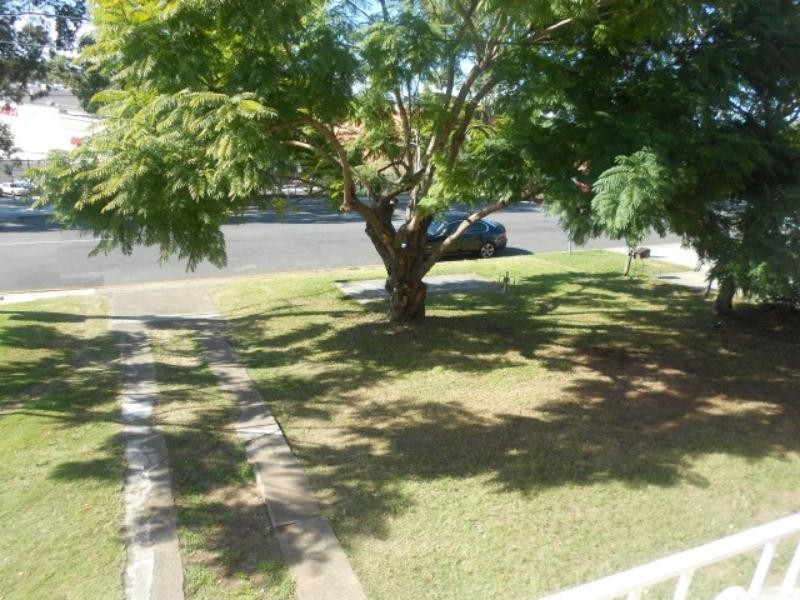 17 Law  St, Redbank QLD 4301