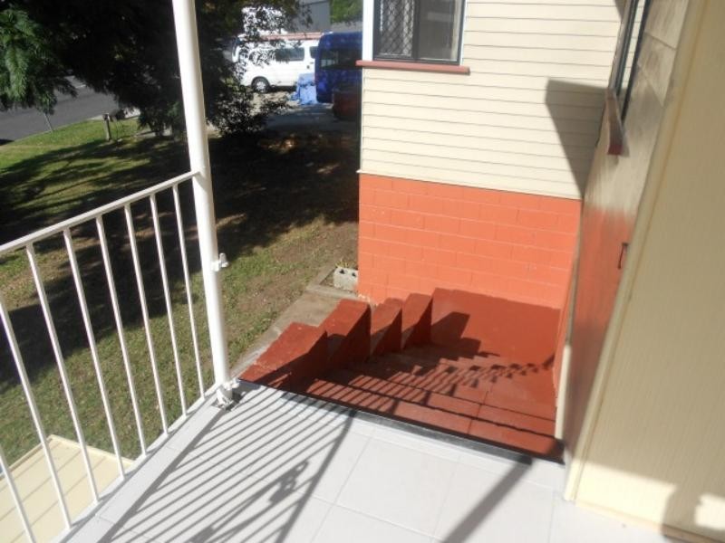 17 Law  St, Redbank QLD 4301