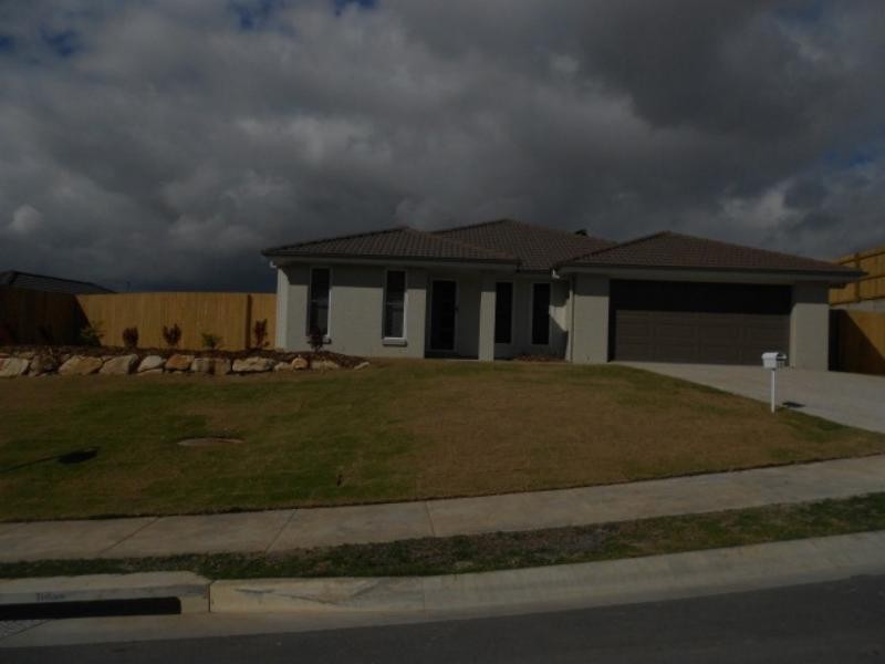 12 Stanbury Dr, Goodna QLD 4300
