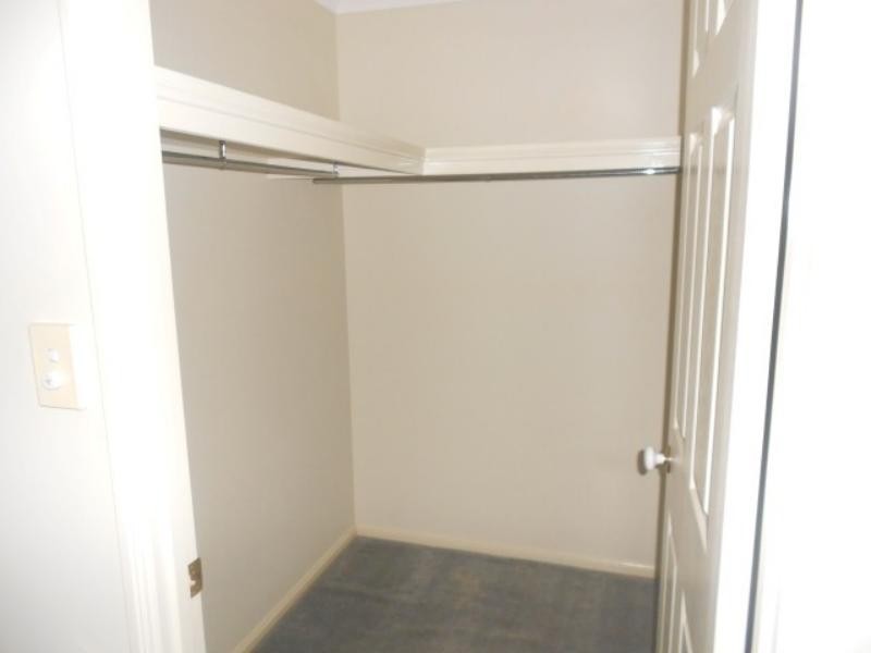 22 Kathleen St, Yamanto QLD 4305