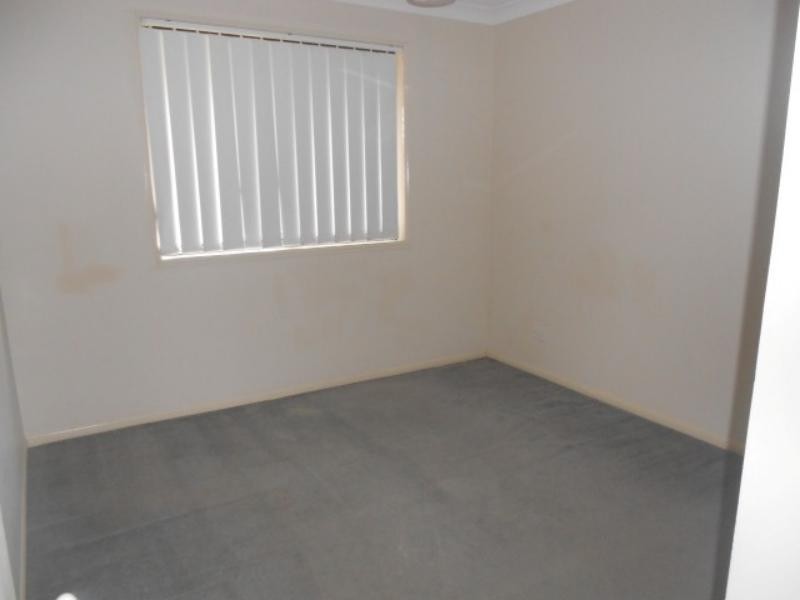 22 Kathleen St, Yamanto QLD 4305