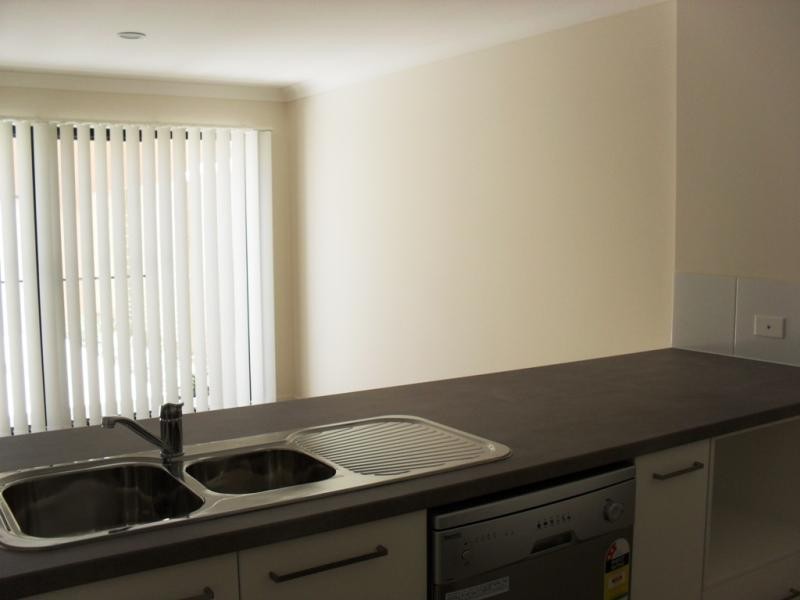 3/20 Jimmy Rd, Coomera QLD 4209