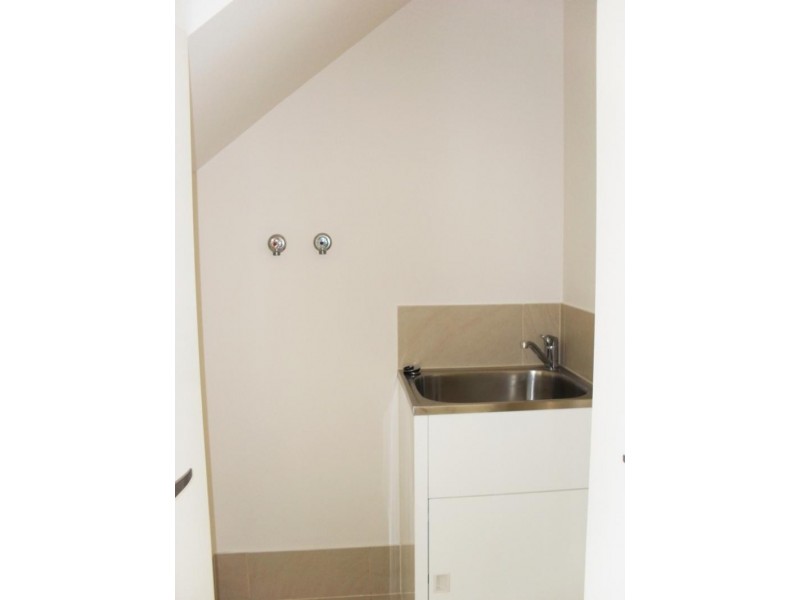 3/20 Jimmy Rd, Coomera QLD 4209