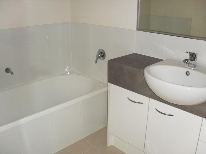 3/20 Jimmy Rd, Coomera QLD 4209