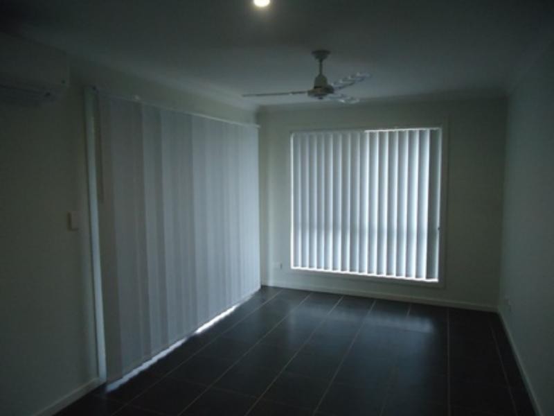 10 Burdekin Cct, Warner QLD 4500