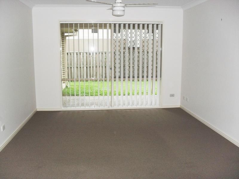 19 Marlee Jayne Cl, Nerang QLD 4211