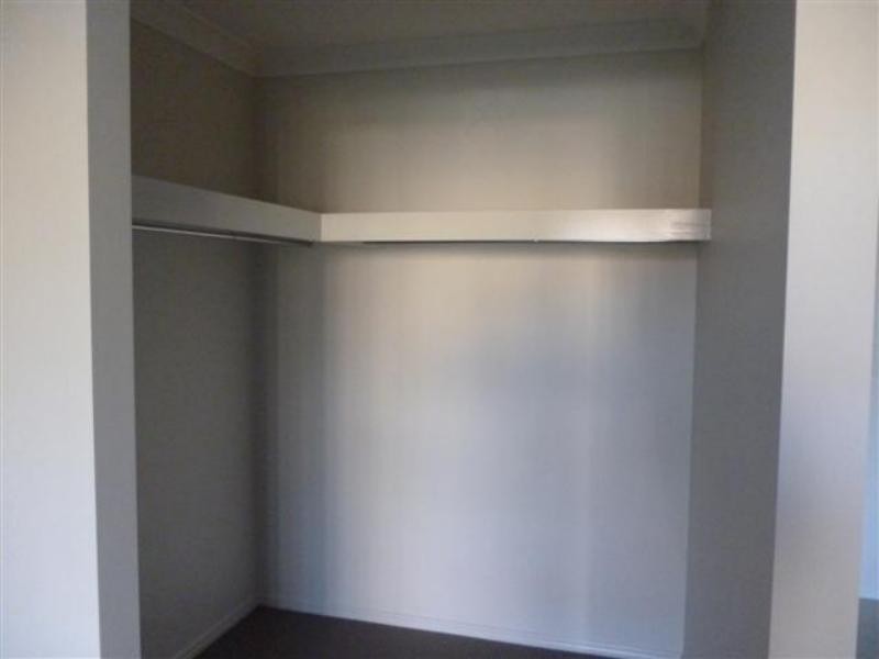 3 Justin Lemberg Ct, Goodna QLD 4300