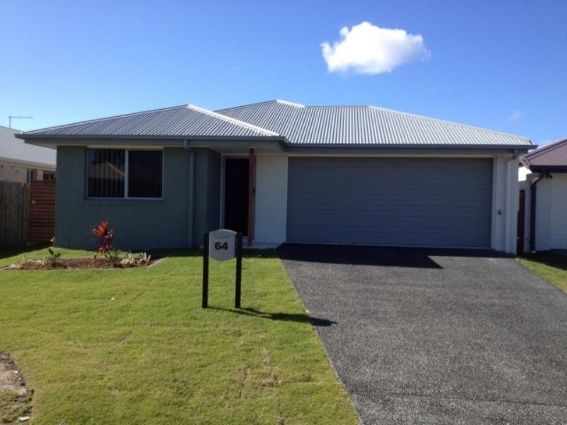 64 Central Green Dr, Narangba QLD 4504
