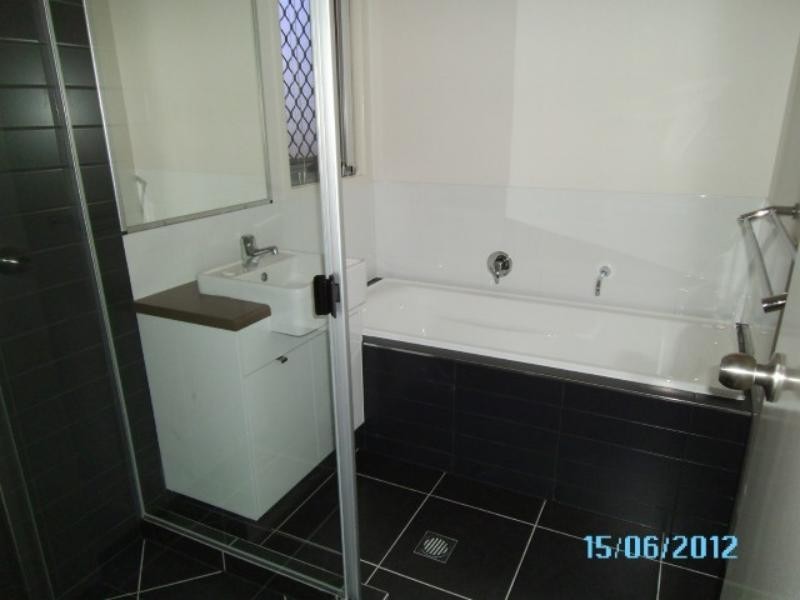 81 Central Green Dr, Narangba QLD 4504