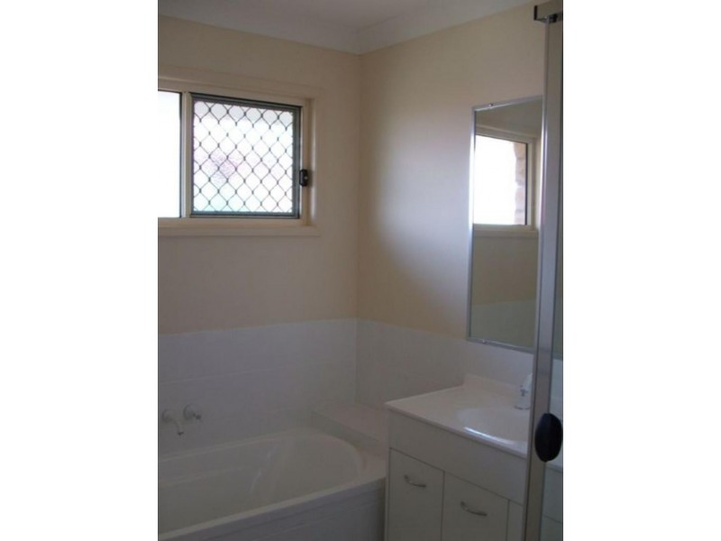 12 Mowie  Cl, Underwood QLD 4119