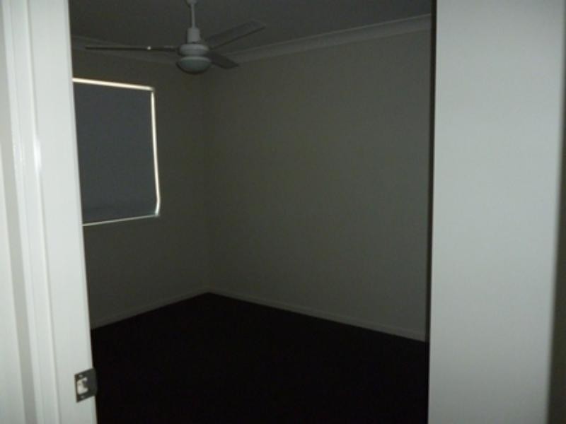 9 Lucy  Ct, Augustine Heights QLD 4300