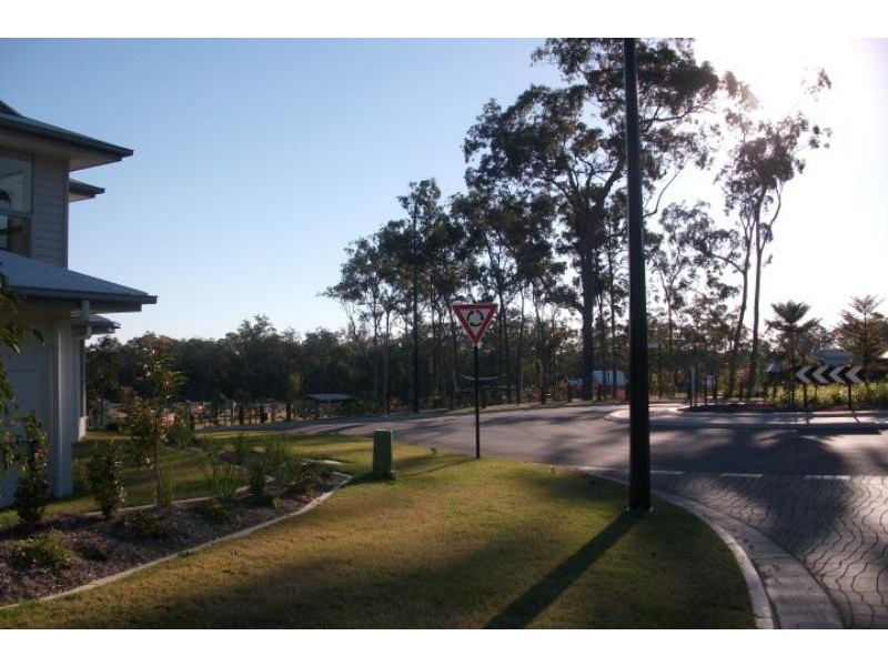 2/20 Wollumbin  Cres, Waterford QLD 4133