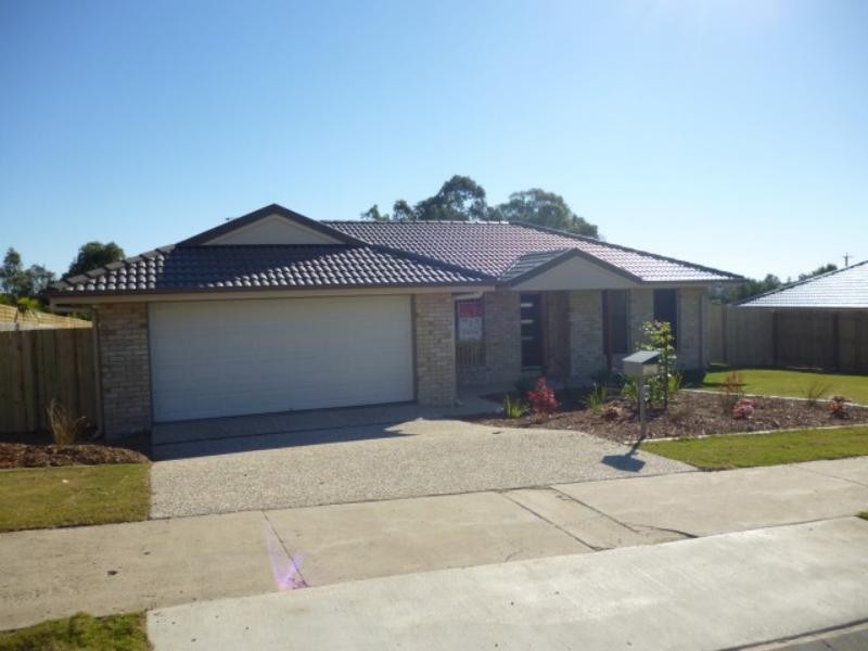 9 renee St, Redbank Plains QLD 4301