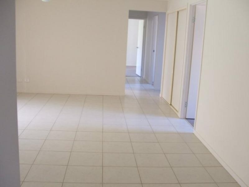 22 Lake Manchester  St, Logan Reserve QLD 4133