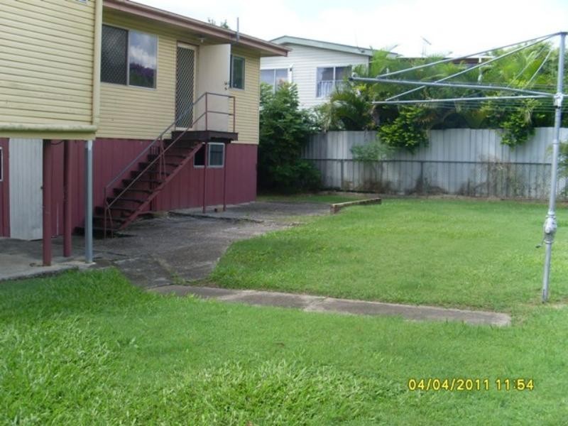 18 Poppy St, Kingston QLD 4114