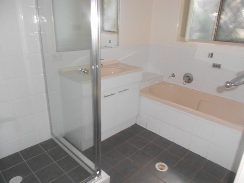 6 Bungama Rd, Deagon QLD 4017