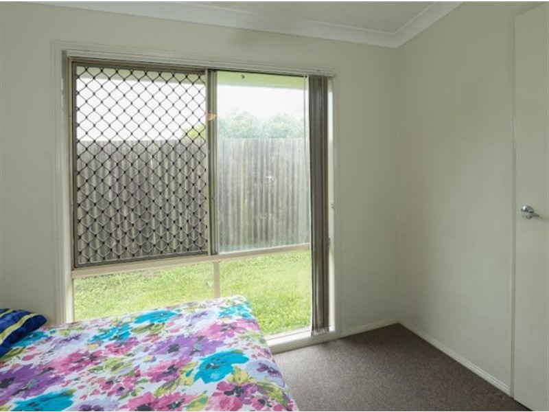 6 Whitlock Dr, Rothwell QLD 4022