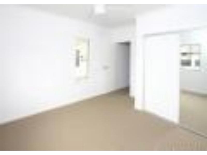 8/28-32 Helles St, Moorooka QLD 4105