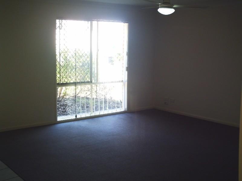 25 dennis St, Calamvale QLD 4116
