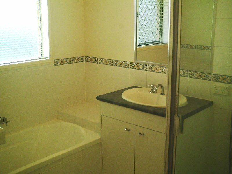25 dennis St, Calamvale QLD 4116