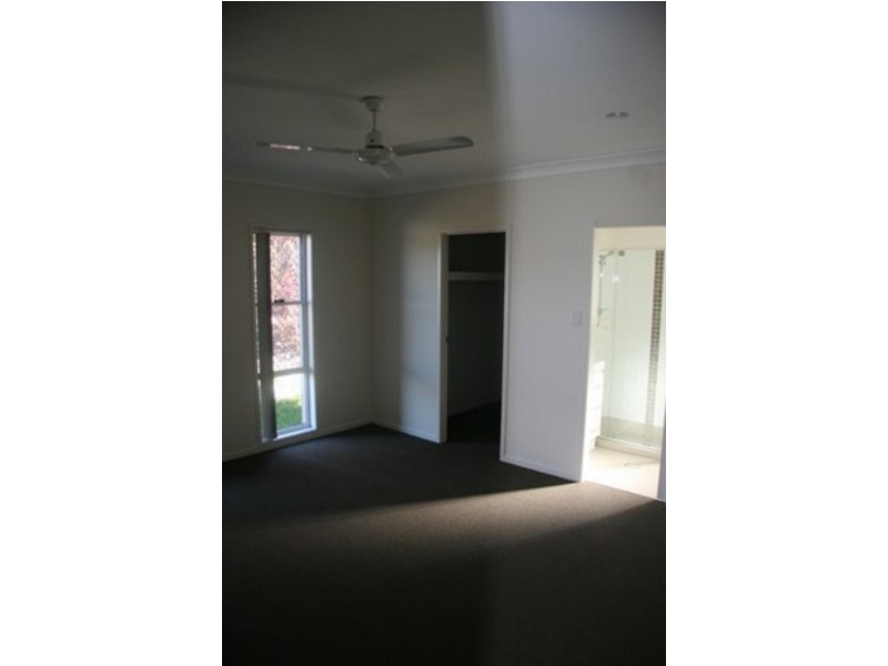 27  Highvale  Ct, Bahrs Scrub QLD 4207