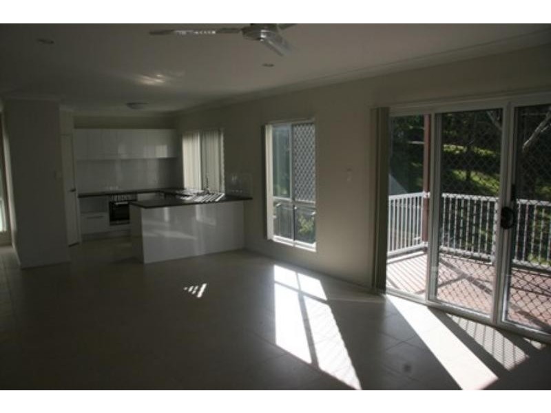27  Highvale  Ct, Bahrs Scrub QLD 4207