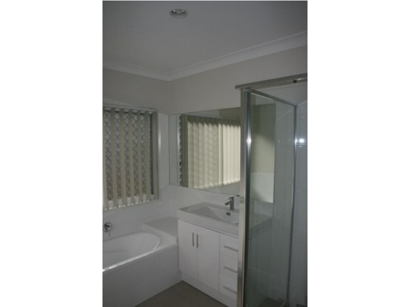 27  Highvale  Ct, Bahrs Scrub QLD 4207