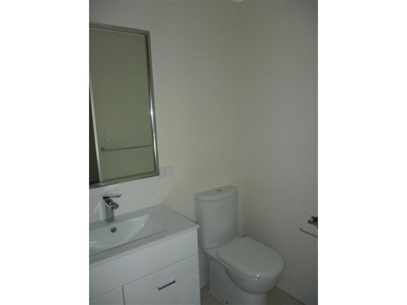 7 Lucy Ct, Augustine Heights QLD 4300