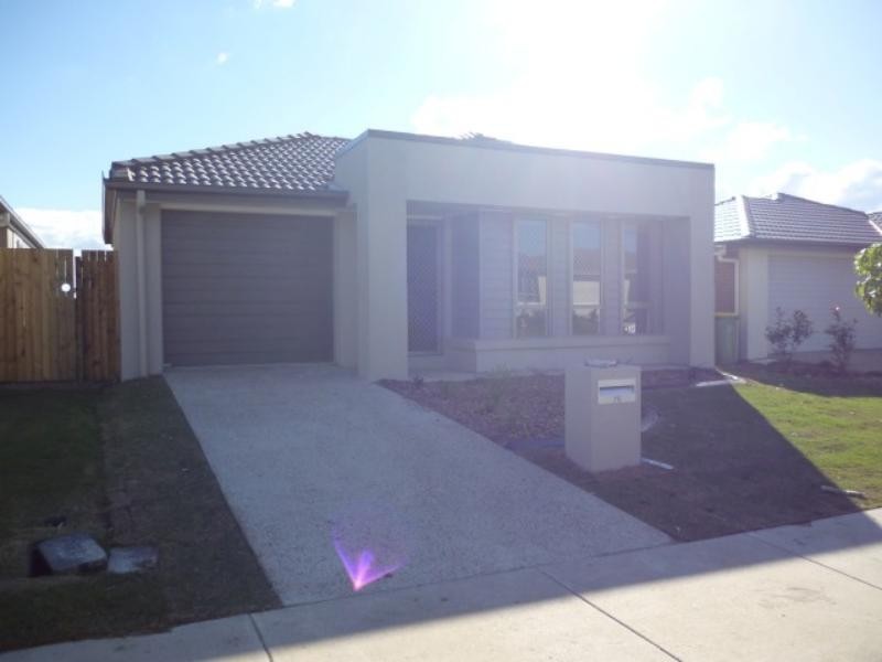 75 Huntley Cres, Redbank Plains QLD 4301