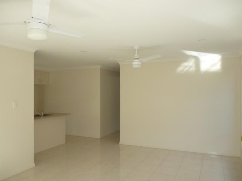 75 Huntley Cres, Redbank Plains QLD 4301